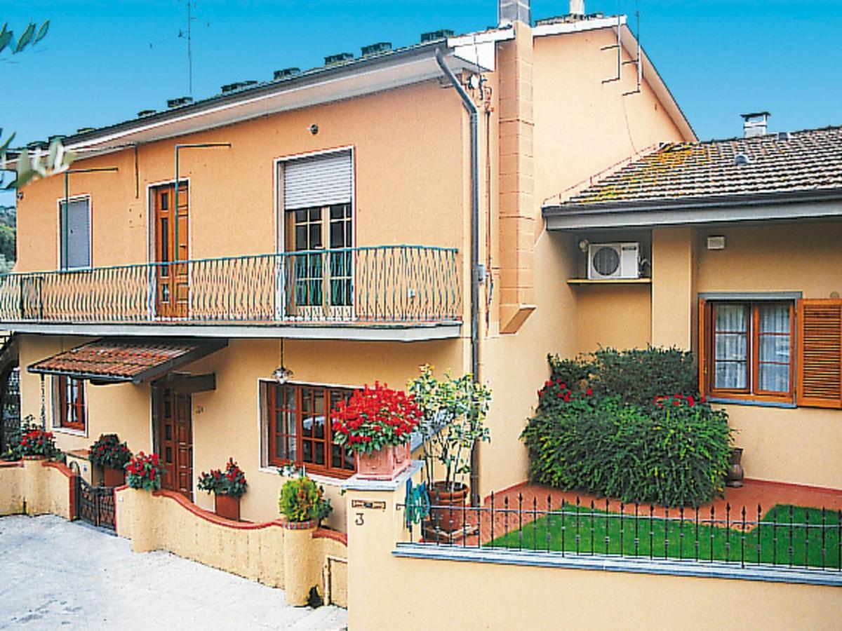 Apartment Barbara By Interhome Corsanico-Bargecchia Exterior photo
